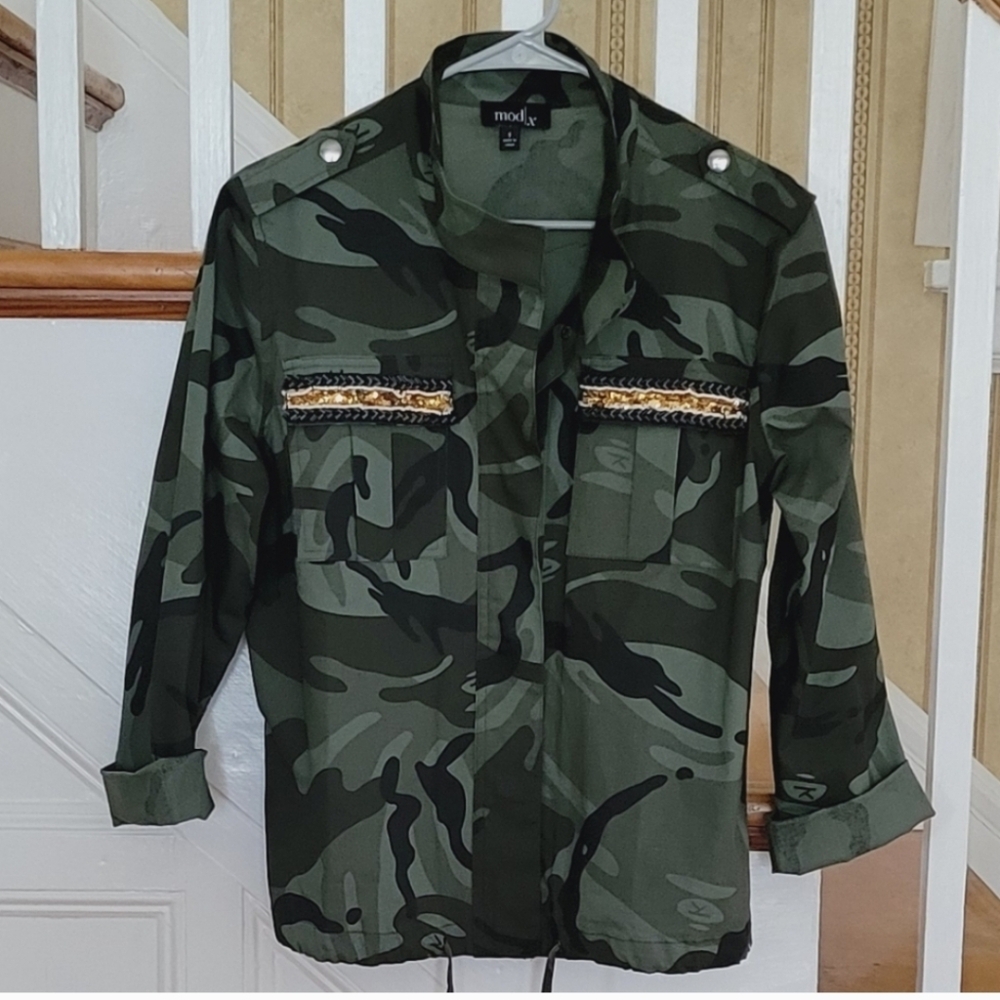 MOD X Camouflage Lightweight Jacket Size Small